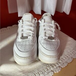 Air Force 1 Sage Low Women’s size 8